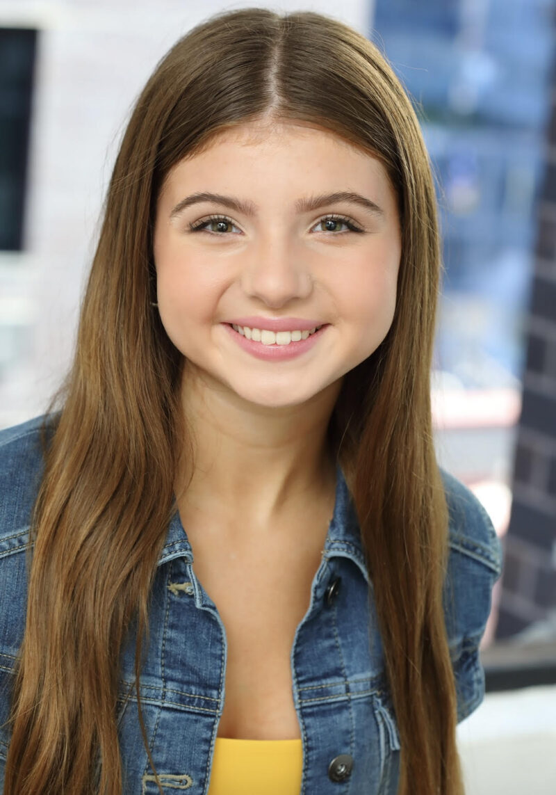 Sydney Salas headshot